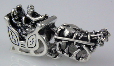 13917-Sleigh and Horses Bead