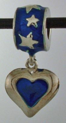 19140- Rondelles with Enamelled Hearts