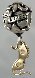 19189-New Orleans Bead with Masquerade Mask Dangle