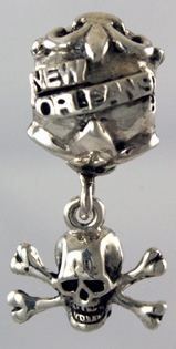 19197-New Orleans Bead with Skull and Bones Dangle