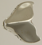 13591-Alaska Whale Tail bead