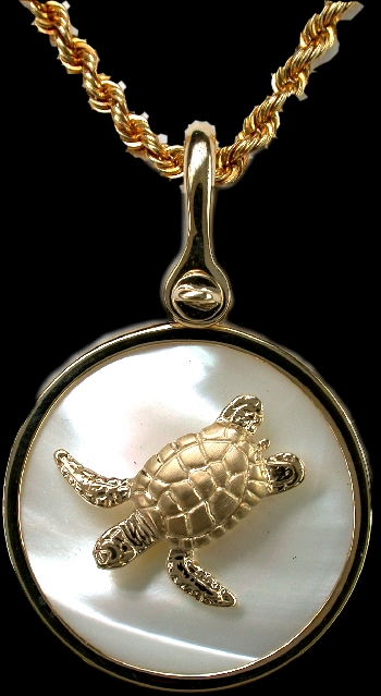 Sea Turtle on Mother of Pearl Disc