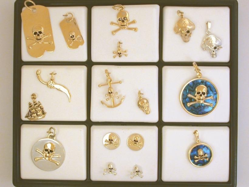 Piratical Accessories and Accents